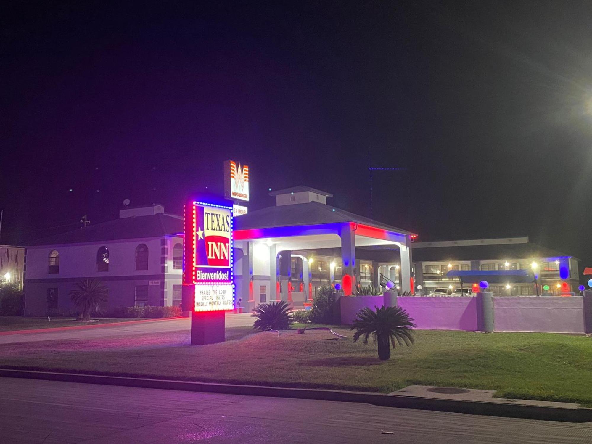 Texas Inn And Suites Raymondville Buitenkant foto